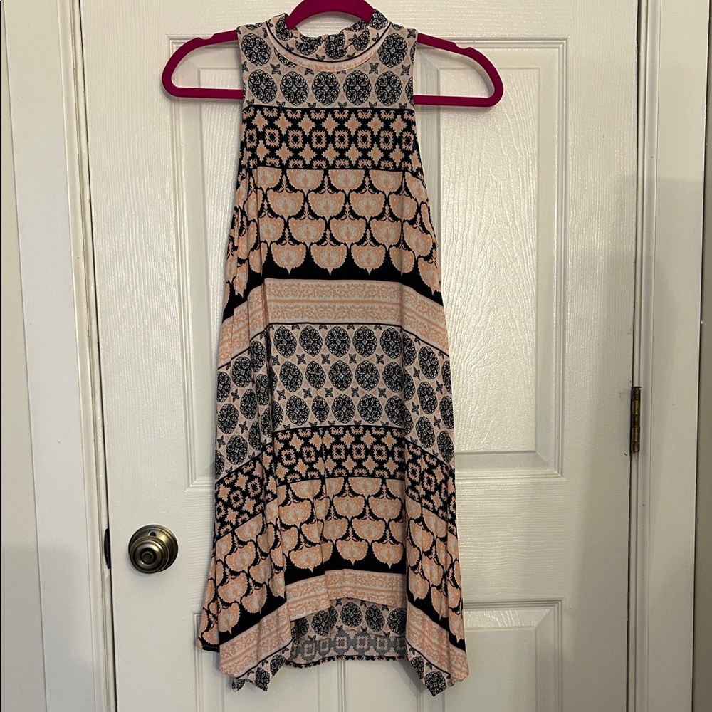 Asymmetrical Sleeveless Dress - Black and Cream